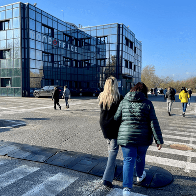 Mondoffice cammina contro la violenza sulle donne