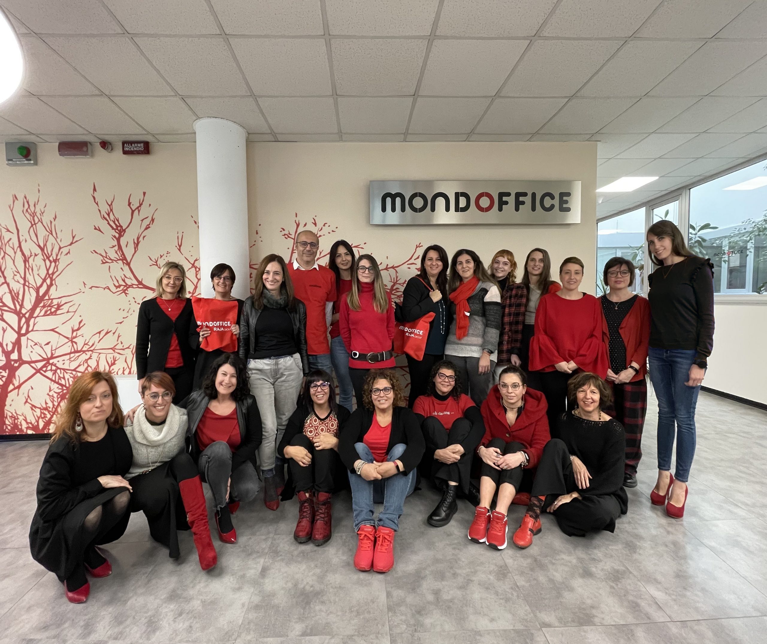 #scarperosse #controlaviolenzasulledonne