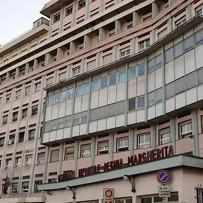 Facciata dell’Ospedale Infantile Regina Margherita di Torino, sede dell’Ambulatorio Bambi riqualificato da Mondoffice